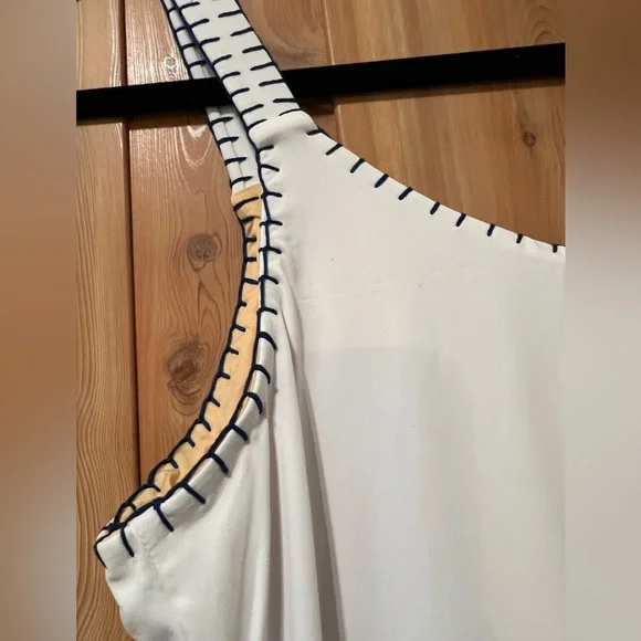 NWT Cabana Life White UPF 50 active dress medium - Picture 8 of 12